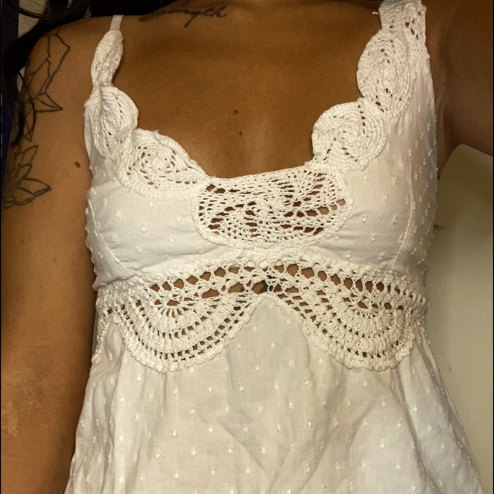 Summer White Lace and Floral Tank Top